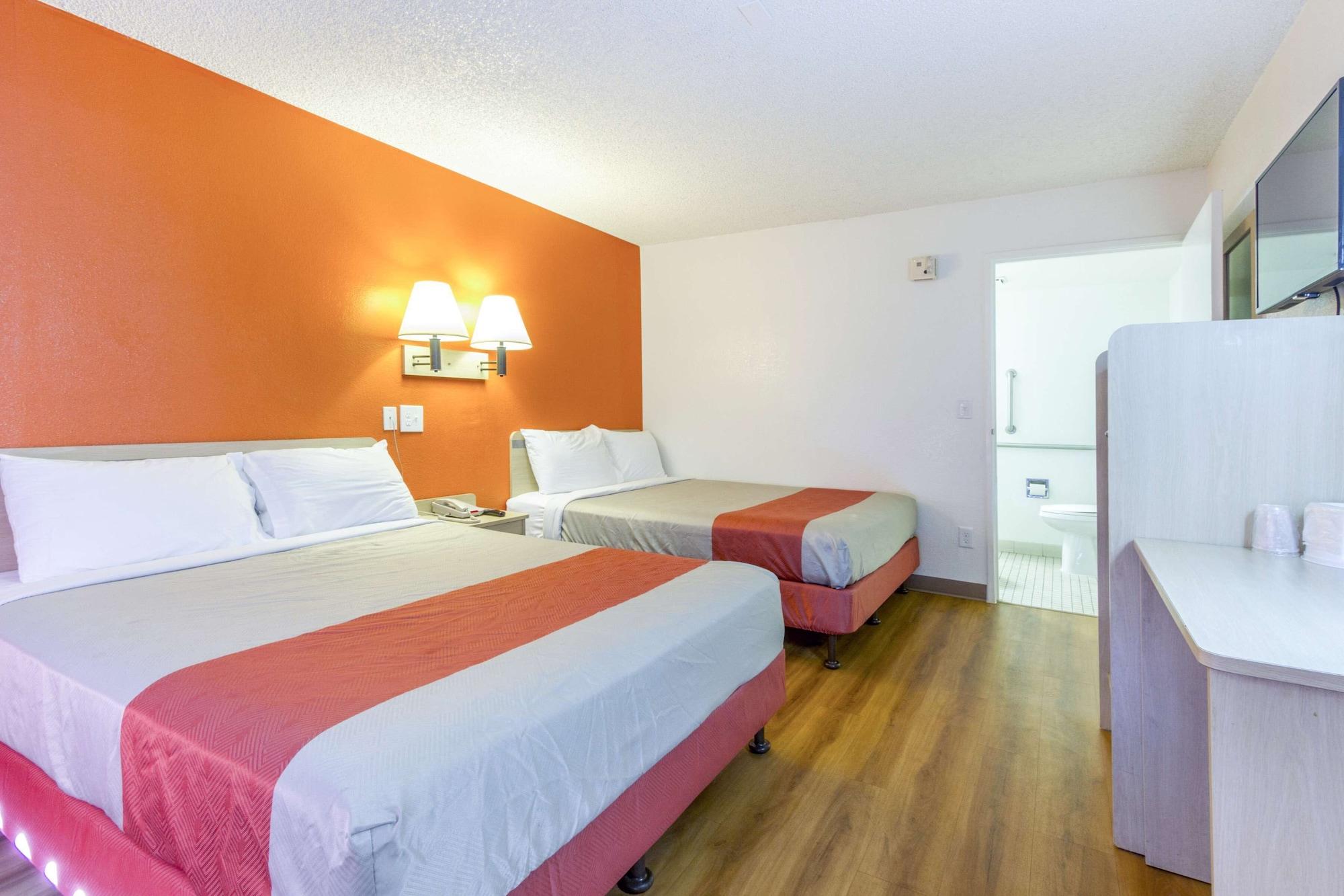 Motel 6-Phoenix, Az - Airport - 24Th Street Екстериор снимка