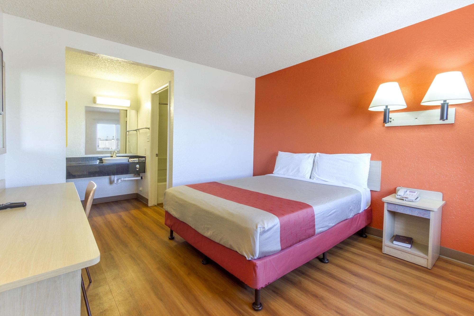 Motel 6-Phoenix, Az - Airport - 24Th Street Екстериор снимка