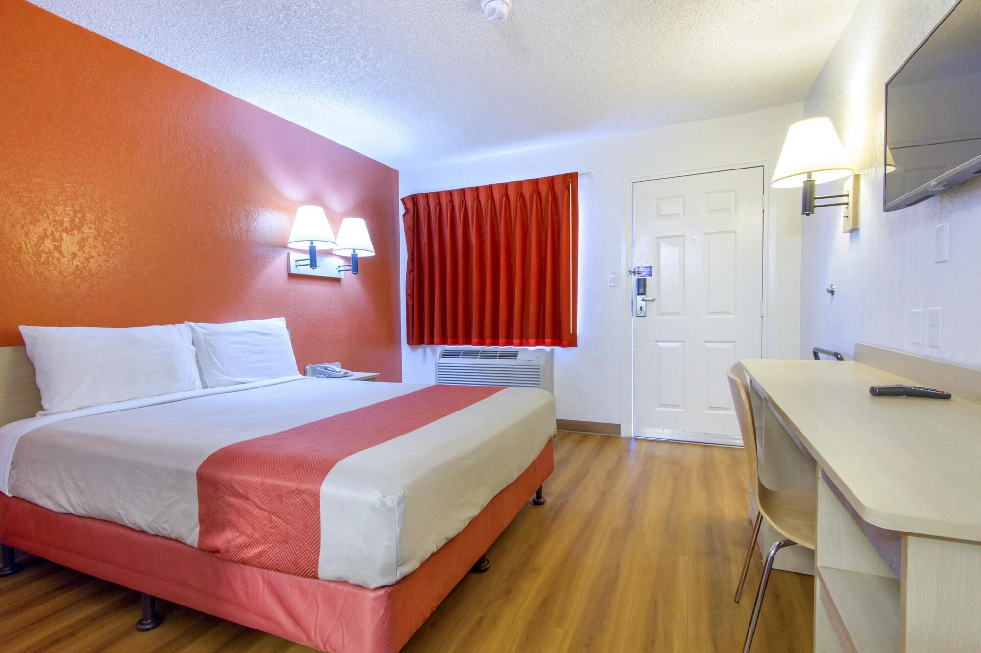 Motel 6-Phoenix, Az - Airport - 24Th Street Екстериор снимка