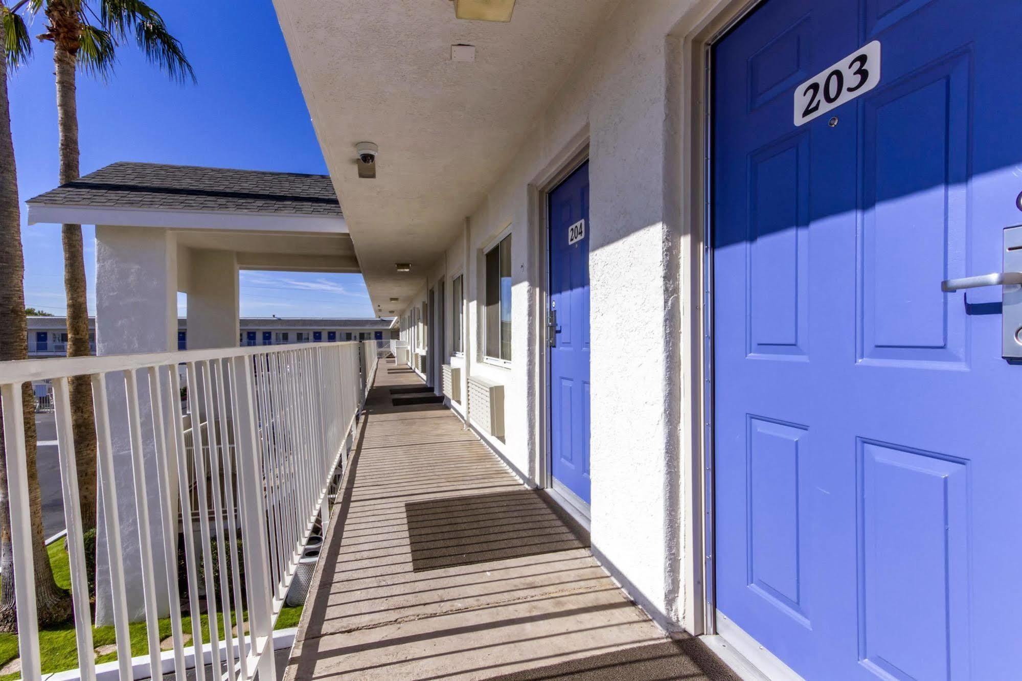 Motel 6-Phoenix, Az - Airport - 24Th Street Екстериор снимка